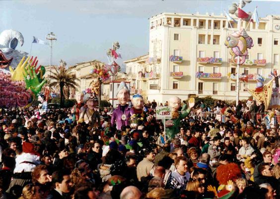 Beverly Inps di Marzia Etna - Mascherate di Gruppo - Carnevale di Viareggio 1994