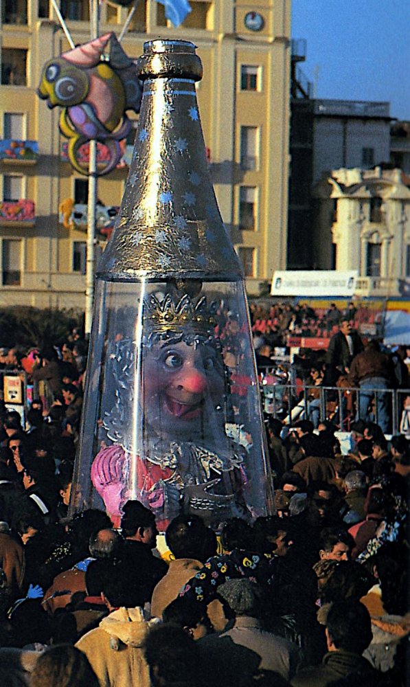 Lo spirito di conservazione di Floriano Marchi - Maschere Isolate - Carnevale di Viareggio 1994