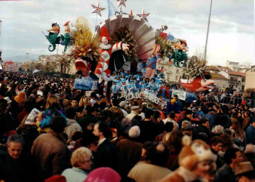 Perla del Tirreno di Rione Migliarina e Regolo Micheli - Fuori Concorso - Carnevale di Viareggio 1994