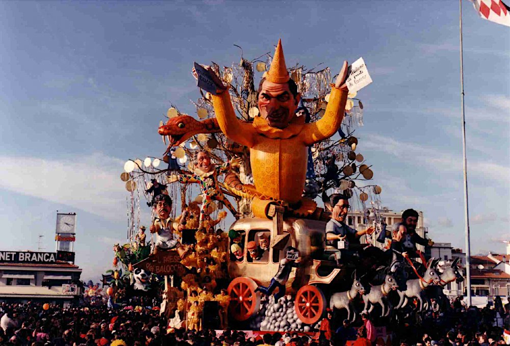 Al paese dei balocchi di Silvano e Alessandro Avanzini - Carri grandi - Carnevale di Viareggio 1995