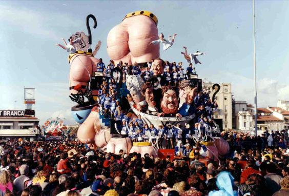 La voce dell’anima di Gionata Francesconi - Carri grandi - Carnevale di Viareggio 1995