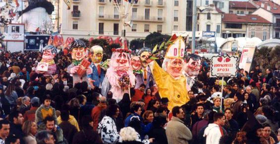 I compromessi sposi di Riccardo Luchini - Mascherate di Gruppo - Carnevale di Viareggio 1997