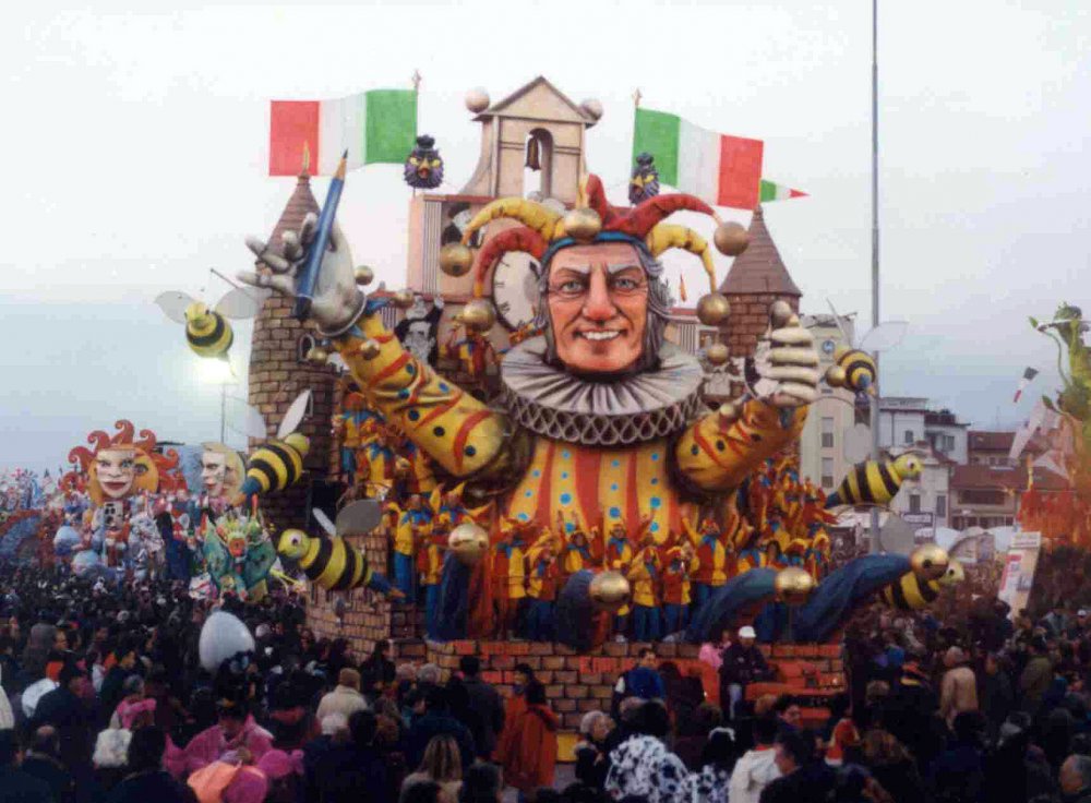 Un giullare di palazzo di Emilio Cinquini - Carri piccoli - Carnevale di Viareggio 1997