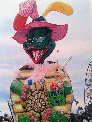 Lente a contatto di Iacopo Allegrucci - Maschere Isolate - Carnevale di Viareggio 1999