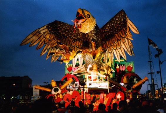 Predatori di salute di Roberto Vannucci - Carri grandi - Carnevale di Viareggio 1999
