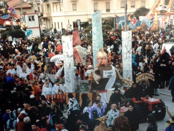 SPQV DOC di Rione Varignano - Fuori Concorso - Carnevale di Viareggio 1999